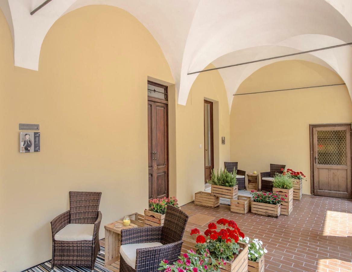 La Canonica - Charming Self-Catering Apartments In 尼扎蒙费托 外观 照片